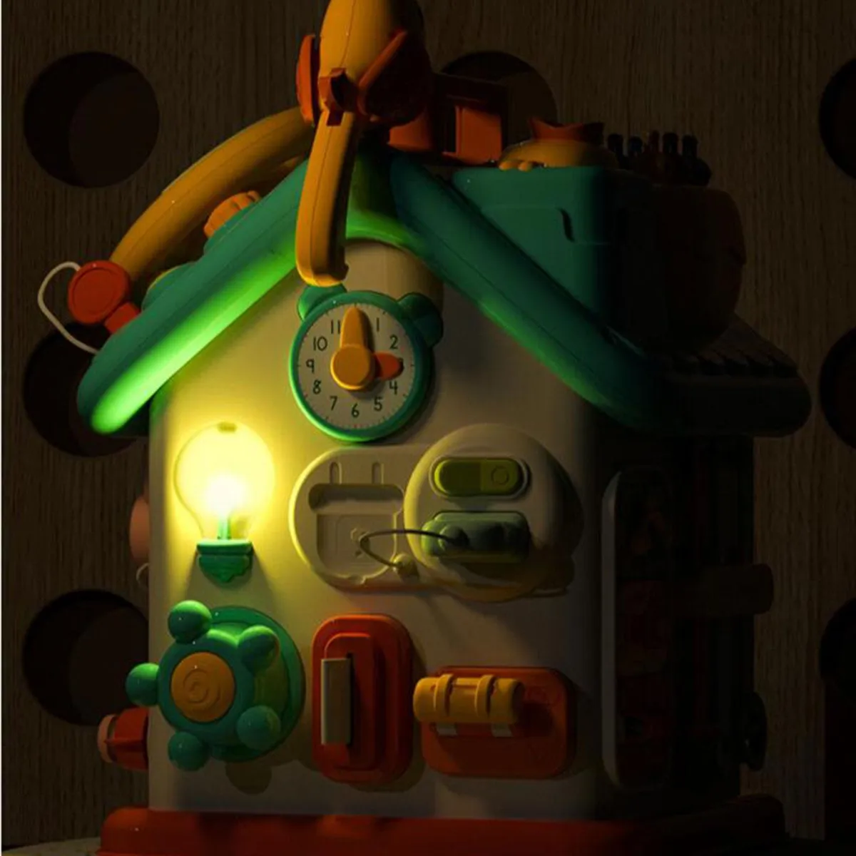 Knowledge Cabin – Fun & Creativity